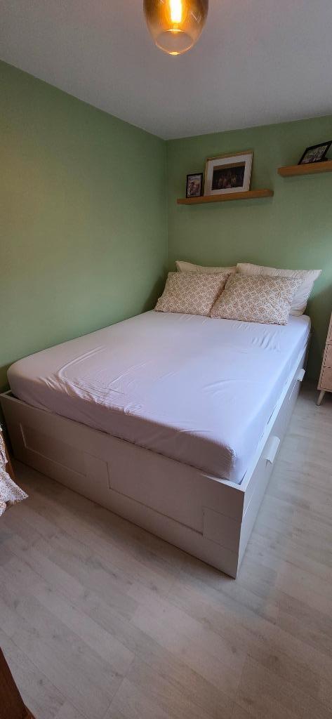 IKEA BRIMNES bedframe 140x200cm met opberglades wit, Huis en Inrichting, Slaapkamer | Bedden, Gebruikt, Tweepersoons, 140 cm, 200 cm