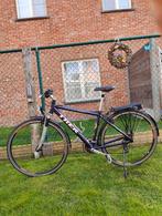 Sportieve tour-fiets Trek 7700, 28 inch, Vering, 49 tot 53 cm, Zo goed als nieuw
