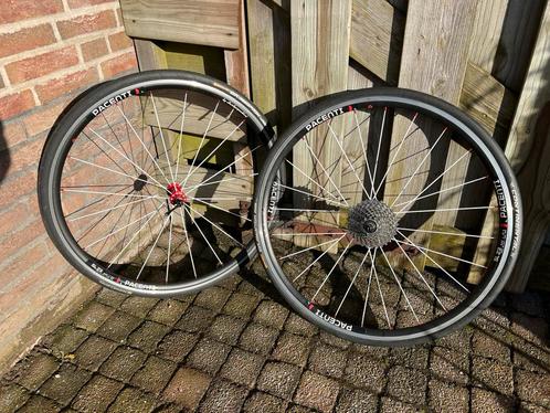 Pacenti handgemaakte racefiets wielen 28 inch, Fietsen en Brommers, Fietsonderdelen, Zo goed als nieuw, Racefiets, Wiel, Ophalen