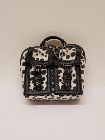 Integrity Doll Designer Jason Wu Tas beschikbaar voor biedingen