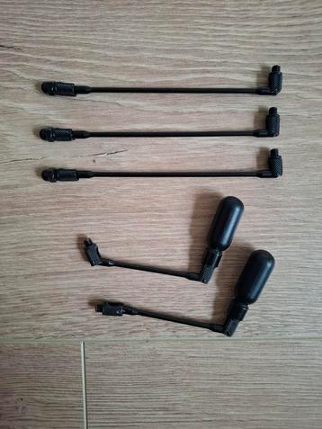 Nash slaphead (2x) + strong arm short (2x) en long (3) beschikbaar voor biedingen