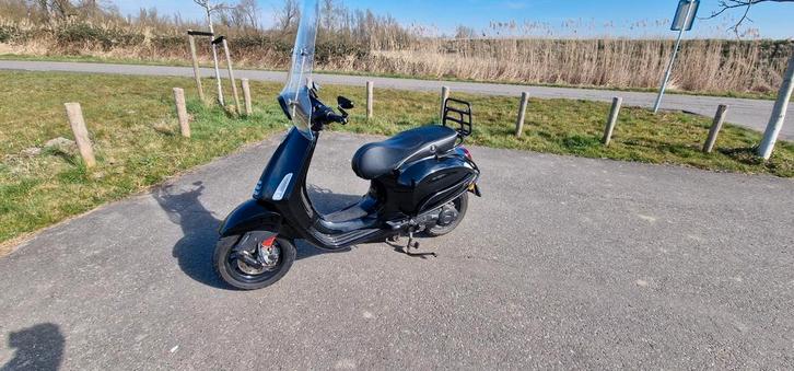 Vespa sprint, Fietsen en Brommers, Brommeronderdelen | Scooters, Vespa, Overige typen, Ophalen