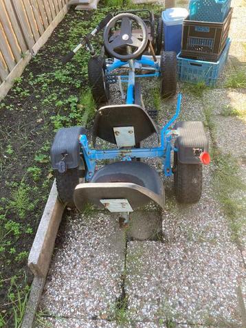 Stoere robuuste skelter, groot model beschikbaar voor biedingen