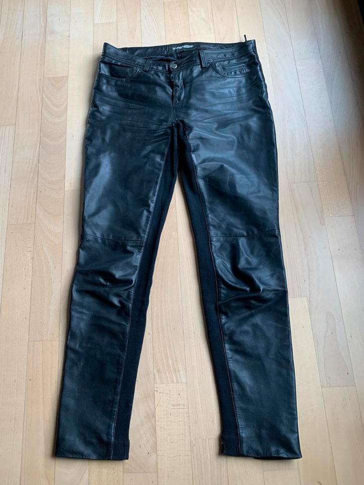 Zwarte leren gevoerde broek van Transmission maat L, Kleding | Dames, Broeken en Pantalons, Gedragen, Maat 42/44 (L), Zwart, Lang