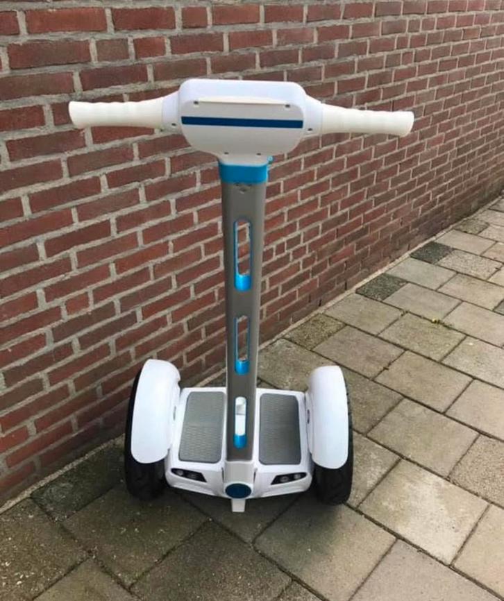 2 wheel balance voertuig, electrisch voertuig, segway achtig, Fietsen en Brommers, Steps, Zo goed als nieuw, Elektrische step (E-scooter)