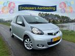 Toyota Aygo 1.0-12V Comfort Airco / 5-Deurs / APK 17-04-2026, Voorwielaandrijving, Stof, Gebruikt, Zwart