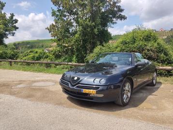 Alfa Romeo Spider 2.0 Twin Spark 16V 1996 Zwart beschikbaar voor biedingen