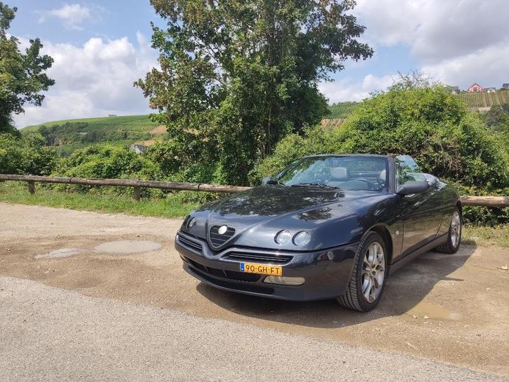 Alfa Romeo Spider 2.0 Twin Spark 16V 1996 Zwart, Auto's, Alfa Romeo, Bedrijf, Spider, ABS, Airbags, Airconditioning, Bluetooth