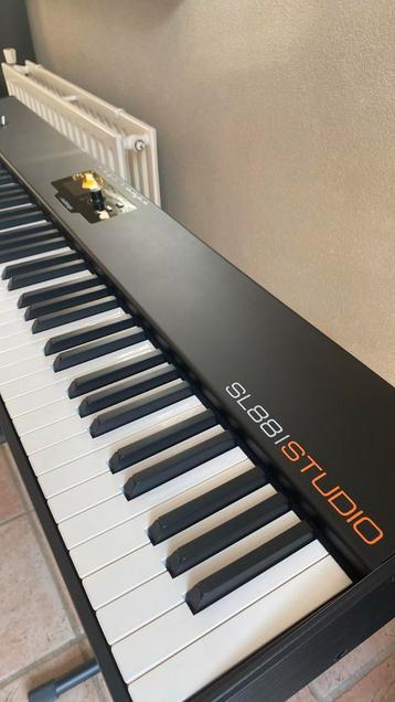 Studiologic SL88 Studio USB/MIDI keyboard 88 toetsen beschikbaar voor biedingen