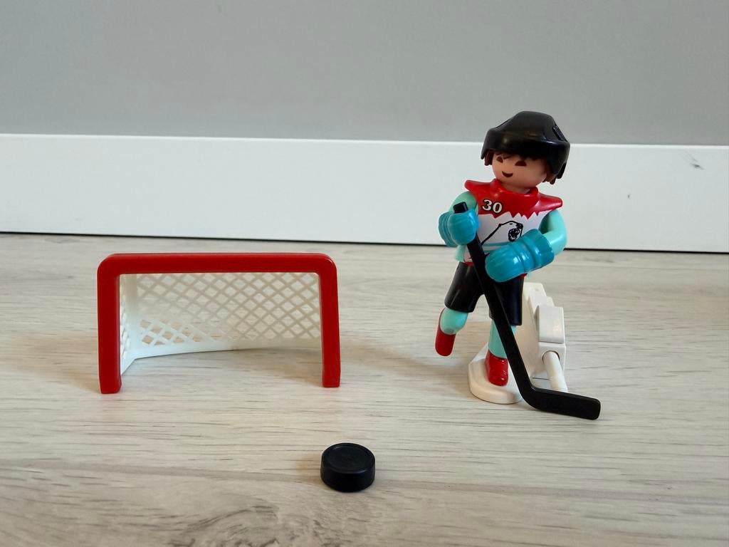 Playmobil 5383 Ijshockeyspeler met accessoires, Ophalen, Zo goed als nieuw