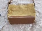 Zara suede okergeel kleurige tas met lang/kort hengsel, Sieraden, Tassen en Uiterlijk, Ophalen of Verzenden, Zo goed als nieuw