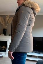 Goldbergh winterjas met bontkraag maat 40, Kleding | Dames, Jassen | Winter, Goldbergh, Ophalen of Verzenden, Zo goed als nieuw