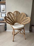 Rotan bloemen stoel Bali, Huis en Inrichting, Ophalen, Bruin, Riet of Rotan, Zo goed als nieuw