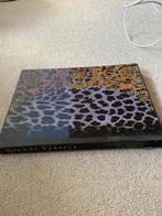 Gianni Versace // expositie Museum of Art New York, Ophalen of Verzenden, Zo goed als nieuw, Mode algemeen