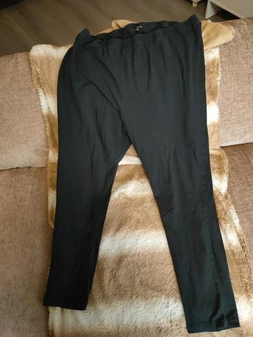 Zwarte M&S Legging XXL beschikbaar voor biedingen