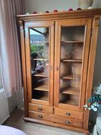Houten vitrinekast met lades, Ophalen, Gebruikt, 100 tot 150 cm, Glas