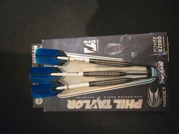 Phill taylor power 8 zero als nieuw 21 gram. beschikbaar voor biedingen