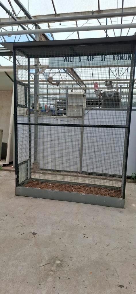 Leuke kleine volière, Dieren en Toebehoren, Vogels | Hokken en Kooien, Gebruikt, Volière, Aluminium, Ophalen