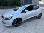 Renault Clio 1.5 dCi ECO Dynamique Navi Airco CruiseC, Voorwielaandrijving, Stof, Gebruikt, Zwart