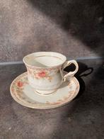 Gratis 2x Oude porceleinen kop en schotel, Antiek en Kunst, Antiek | Servies los, Ophalen