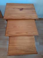 Set van drie in elkaar passende tafels bijzettafel salontafe, 55 tot 75 cm, Zo goed als nieuw, Rechthoekig, Hout