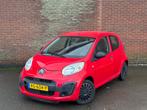 Citroën C1 1.0i 68PK 5D 2012 Rood, Auto's, Voorwielaandrijving, 4 stoelen, C1, Bedrijf