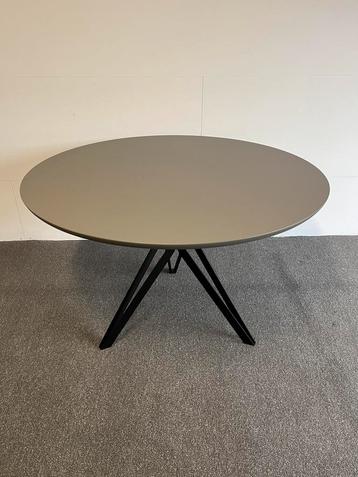 Ronde eettafel Fenix Grigio Londra 130cm  beschikbaar voor biedingen