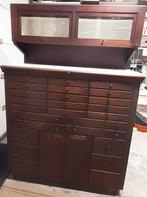 Tandartskast, Antiek en Kunst, Ophalen