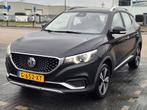 MG ZS EV Luxury – Panorama dak, lane keeping, stoelv, airco., Auto's, MG, Zwart, ZS, Zwart, Origineel Nederlands