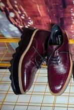 Nieuw dames Louisa lederen schoenen veterschoenen 40, Kleding | Dames, Schoenen, Louisa, Nieuw, Ophalen of Verzenden, Rood