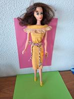 Barbie vintage fashion Golden Knit Dress met Acc.Mattel 60s, Kinderen en Baby's, Ophalen of Verzenden, Gebruikt, Barbie