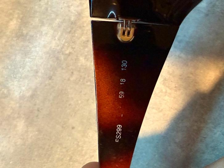 Stijlvolle Zonnebril van het merk Fendi, Sieraden, Tassen en Uiterlijk, Zonnebrillen en Brillen | Dames, Gebruikt, Zonnebril, Overige merken