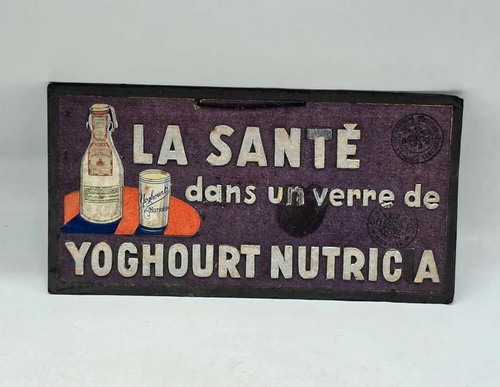 Reclamebordje Nutricia Yoghurt & Melk, Verzamelen, Merken en Reclamevoorwerpen, Zo goed als nieuw, Ophalen of Verzenden