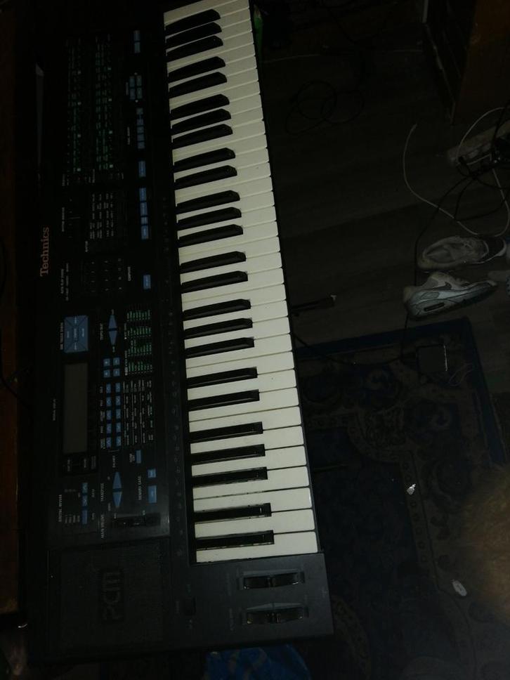 Technics ax7, Muziek en Instrumenten, Keyboards, Zo goed als nieuw, Overige aantallen, Technics, Met standaard, Ophalen of Verzenden