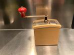 Vintage Koffiemolen met Rode Knop, Ophalen of Verzenden, Gebruikt