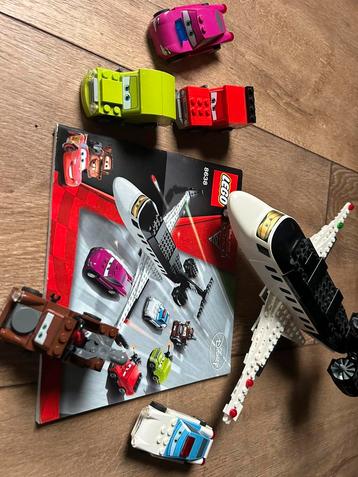 Lego 8638 cars vliegtuig beschikbaar voor biedingen