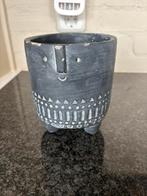 Gebakken bloempot 14cm hoog 12cm doorsnee, Huis en Inrichting, Ophalen, Gebruikt, Zwart, Aardewerk of Porselein