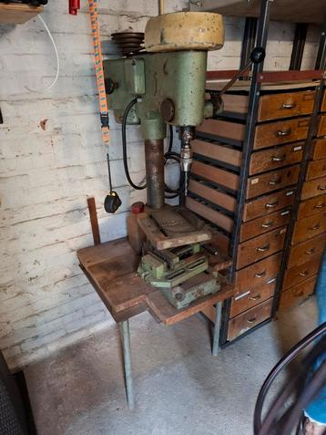 Genko 1x5 Staande Boormachine beschikbaar voor biedingen