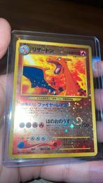 Charizard - neo premium file 2, Hobby en Vrije tijd, Verzamelkaartspellen | Pokémon, Ophalen of Verzenden, Zo goed als nieuw