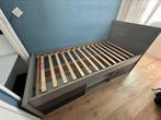 Bed eenpersoons verhoogd met bergruimte, Huis en Inrichting, Slaapkamer | Bedden, 90 cm, Eenpersoons, Ophalen of Verzenden, Zo goed als nieuw