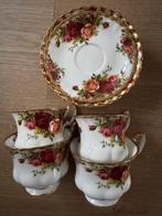 Royal Albert Old Country Roses kop en schotels - 4 stuks, Gebruikt, Ophalen of Verzenden, Overige stijlen, Kop(pen) en/of Schotel(s)