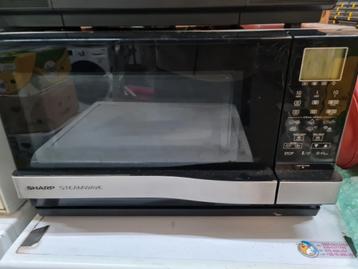Hele nette stoom oven Sharp AX-1100 beschikbaar voor biedingen