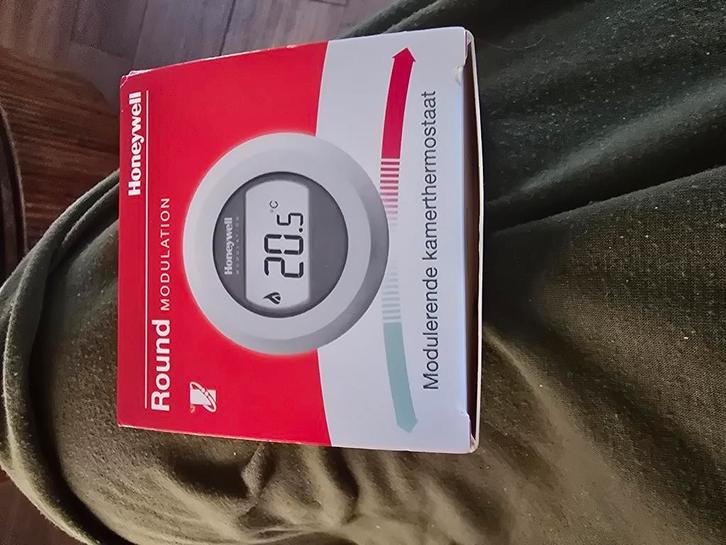 Honeywell T87M2018 nieuw in doos!, Doe-het-zelf en Verbouw, Thermostaten, Nieuw, Ophalen