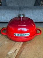 Le Creuset Gietijzeren Broodpan 24 cm – Cerise, Huis en Inrichting, Keuken | Potten en Pannen, Ophalen of Verzenden, Nieuw, Gietijzer