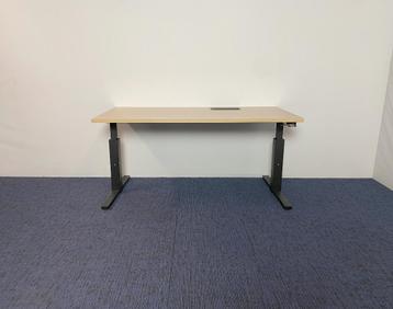 16 x Bureau Gispen (slinger), eiken blad, 160 x 80 cm.