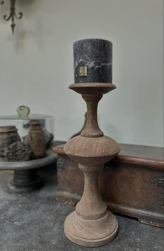 Houten baluster kandelaar India oosters sober sleets, Huis en Inrichting, Woonaccessoires | Kandelaars en Kaarsen, Zo goed als nieuw