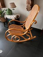 Zeer net en goede Thonet schommelstoel, Huis en Inrichting, Fauteuils, Ophalen, Zo goed als nieuw, 75 tot 100 cm, 50 tot 75 cm