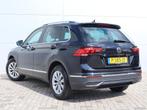 Volkswagen Tiguan 1.5 TSI Life Virtual Camera PDC ACC Lane A, Stof, 4 cilinders, Zwart, Origineel Nederlands