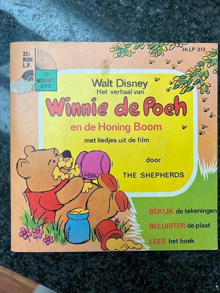 Winnie de Poeh boekje met mini-LP 33.1/3 uit 1966, Verzamelen, Disney, Overige typen, Winnie de Poeh of vrienden, Ophalen of Verzenden