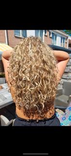 Thuiskapster gespecialiseerd in highlights en extensions, Komt aan huis, Hairextensions